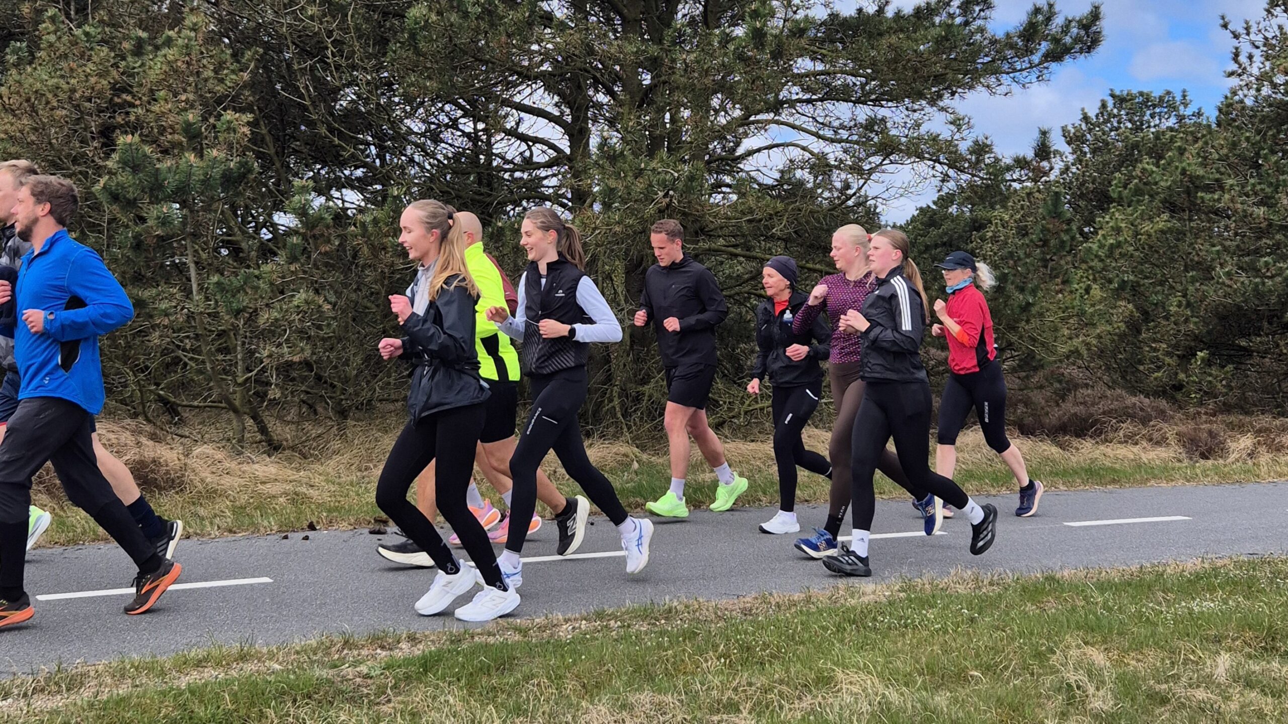 Fanø Half er på få år vokset markant. I år deltog mere end 1.000 løbere. I 2019 var der seks! Foto: Camilla Uth.