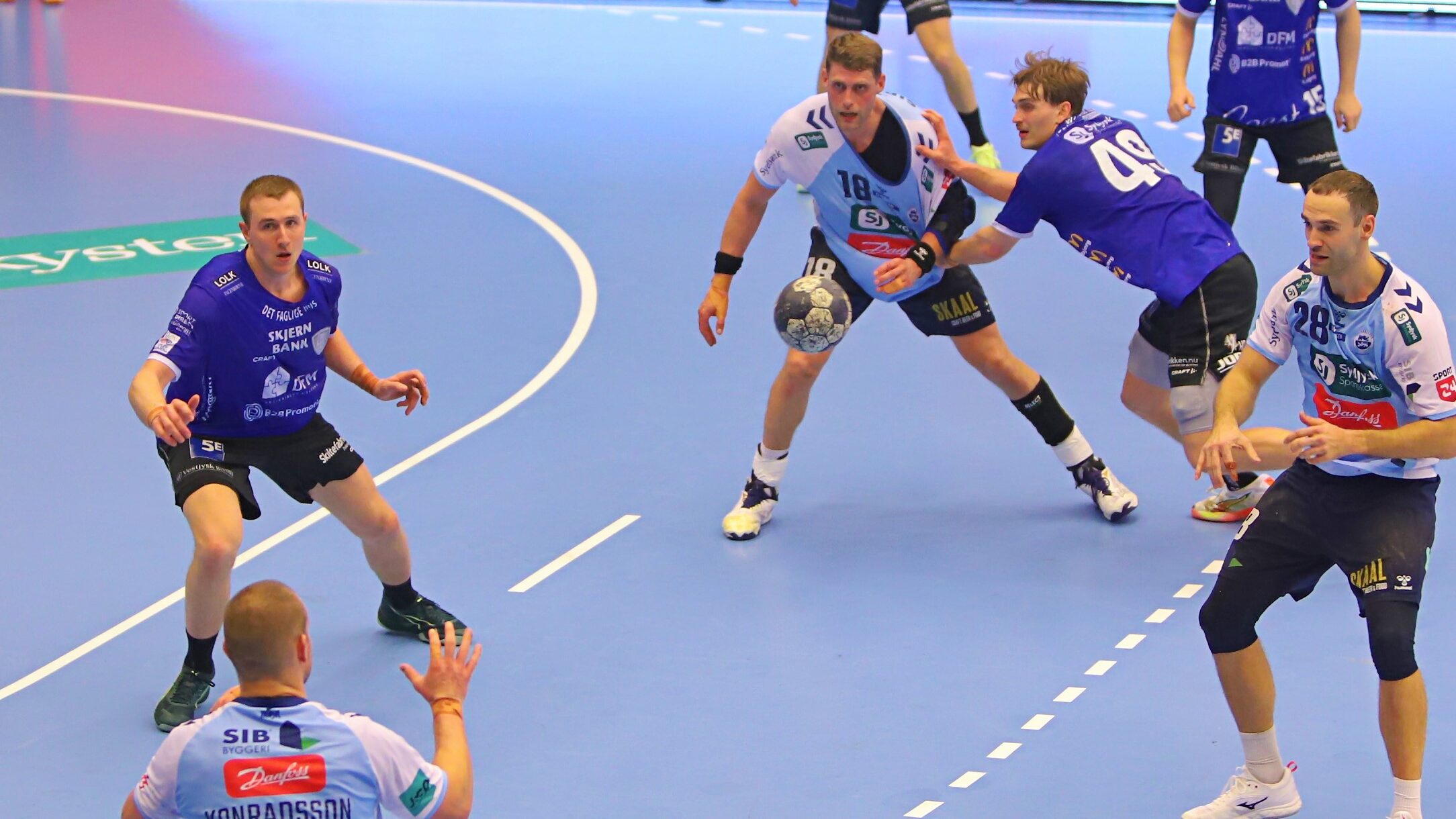 Defensive udfordringer. Foto: Johnny Tauman.