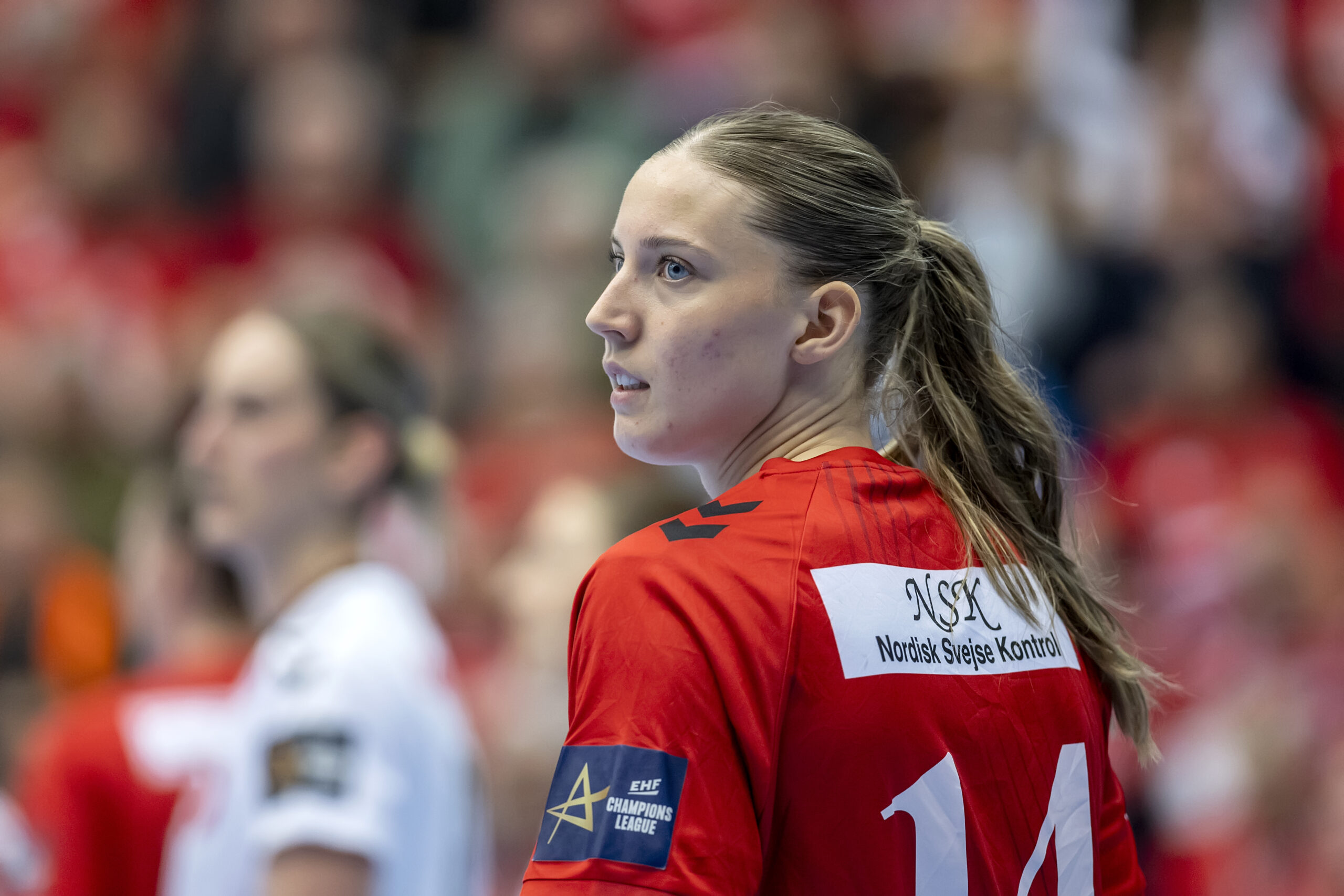 Judith van der Helm i aktion mod HC Podravka i Champions League. Foto: Niels Husted.