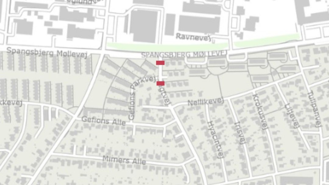Jagtvej spærres i over en måned: Udskiftning af fjernvarmerør lukker strækning for biler – men gående og cyklister kan stadig komme igennem.