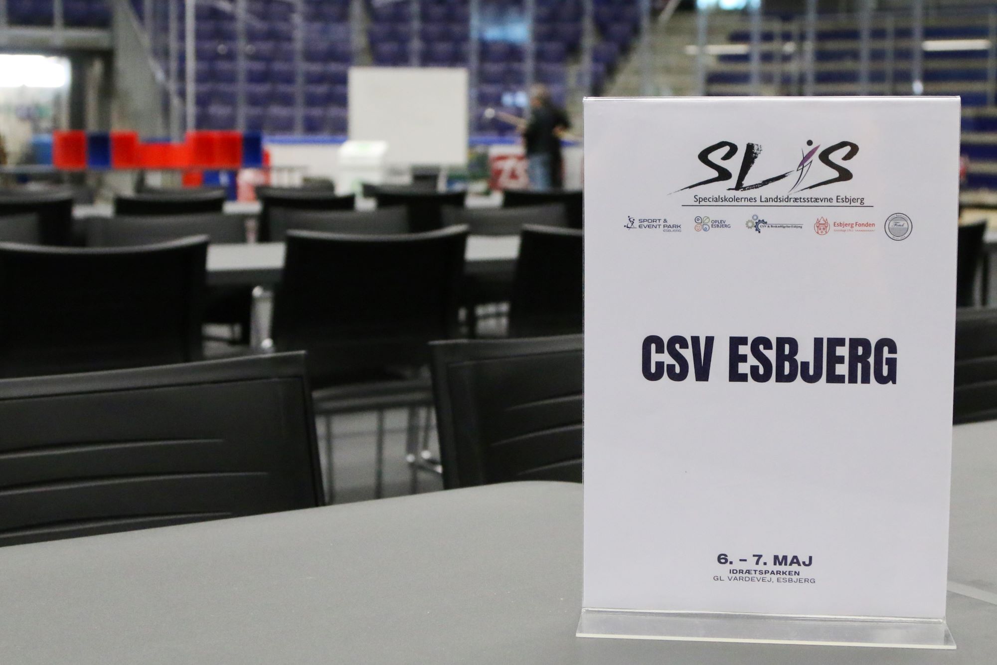 Der er gjort klar til fest i skøjtehallen. Foto: Johnny Tauman.
