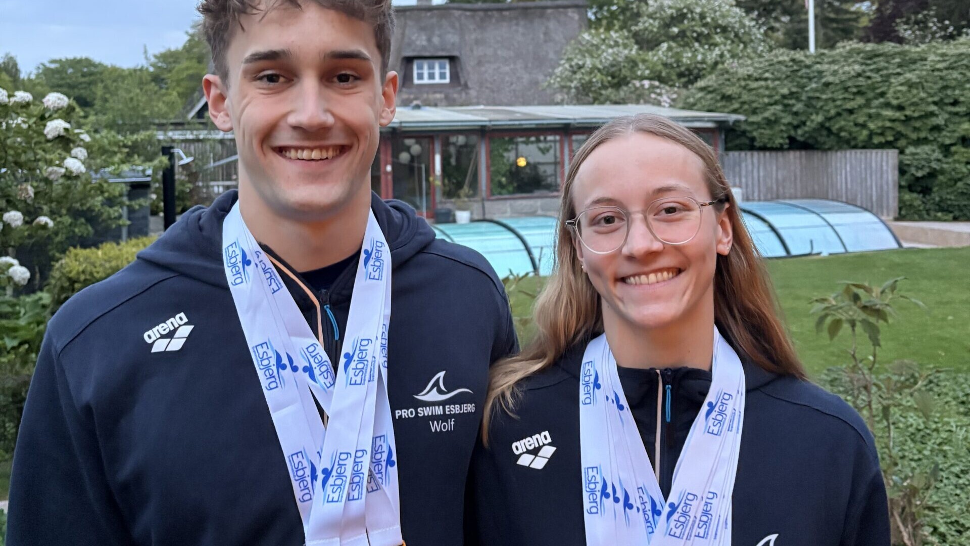 Ida Jacobsen og Shawn Wolf fortsætter den stærke udvikling for Pro Swim Esbjerg og er nu på vej til internationale opgaver med landsholdet. Privatfoto