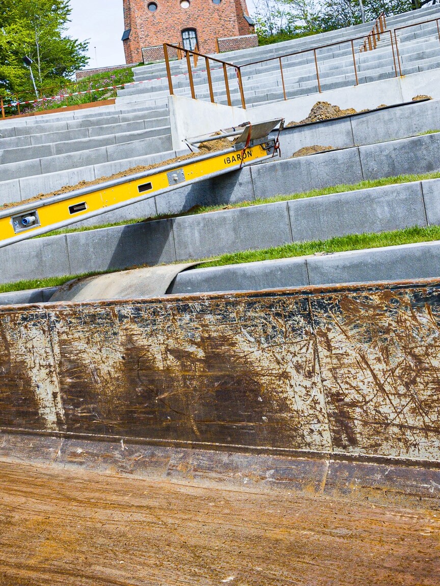 Byens Bjerg nedenfor Vandtårnet får nu flere justeringer kort tid efter åbningen. Foto: Fjodor Pedersen.