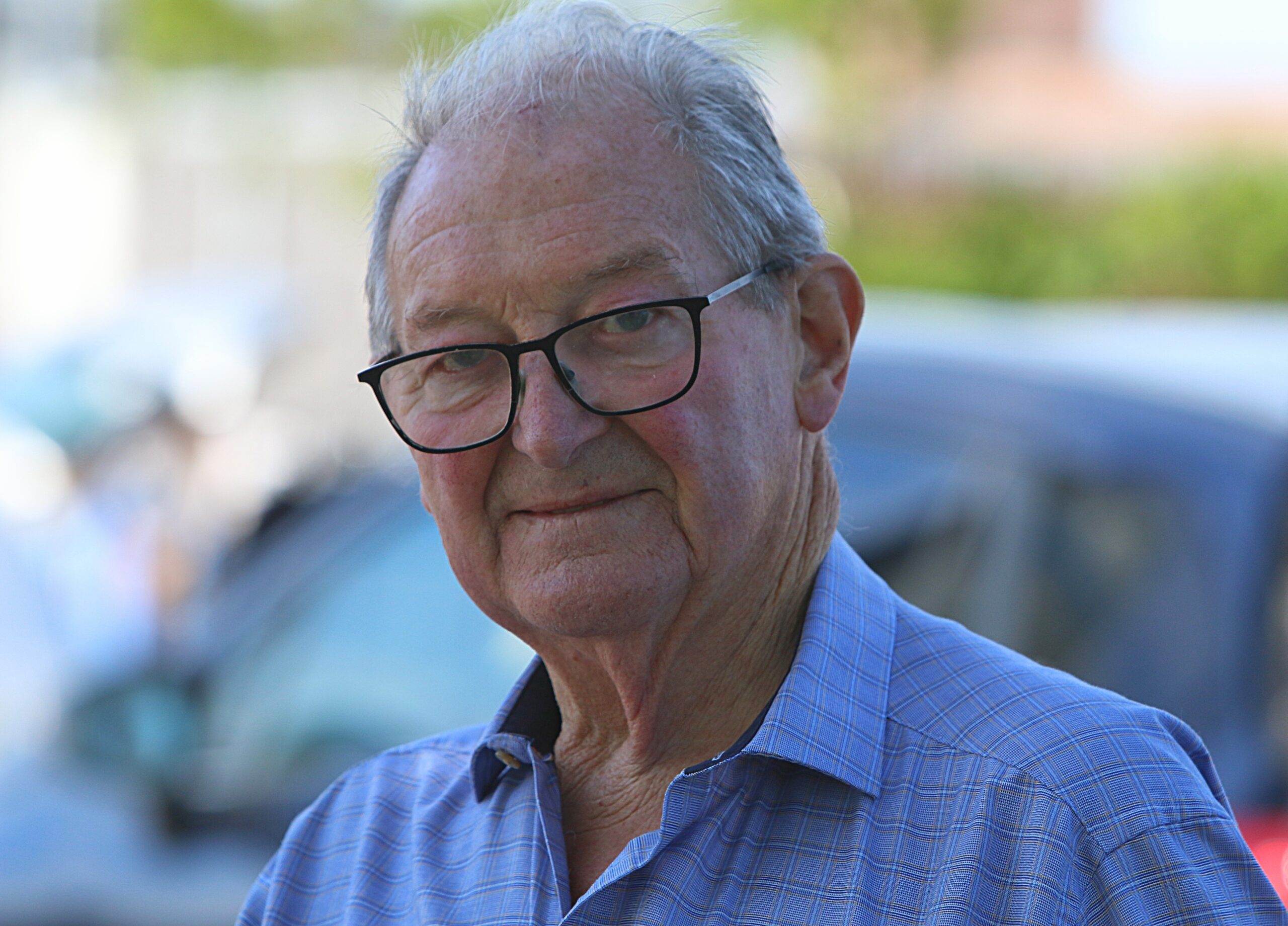 Søren Mortensen - 80 år og stadig aktivt handlende på markeder. Foto: Johnny Tauman.