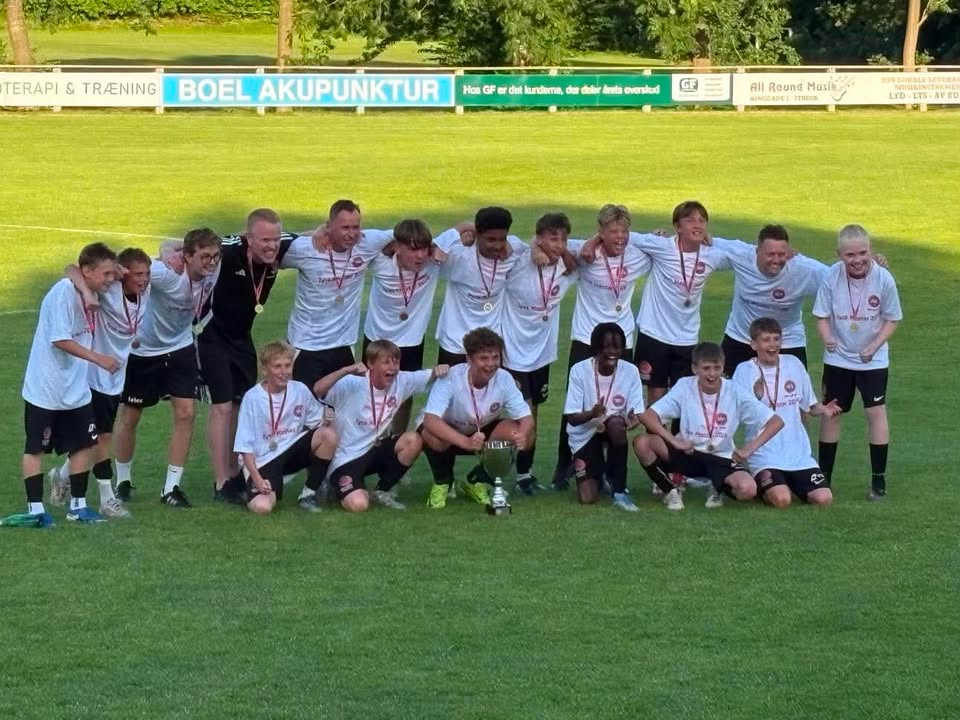 SGI's U13-hold besejrede Svenstrup-Godthåb 4-1 og kan nu kalde sig Jysk/Fynske Mestre 2026. Privatfoto.