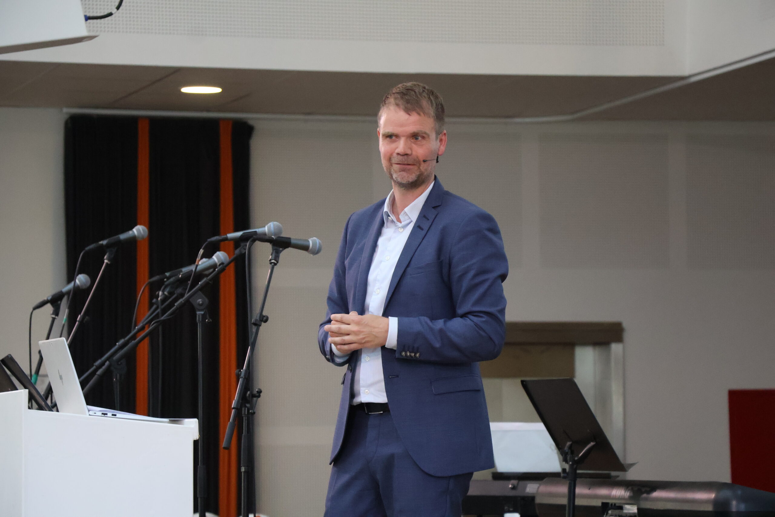 Rektor Niels Chrestensen Hviid, Rybners HHX og STX. Foto: Rybners.