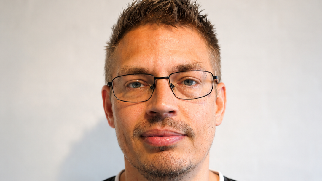 Rasmus Glad Vandbæk er ny assistenttræner i Team Esbjerg. Privatfoto.
