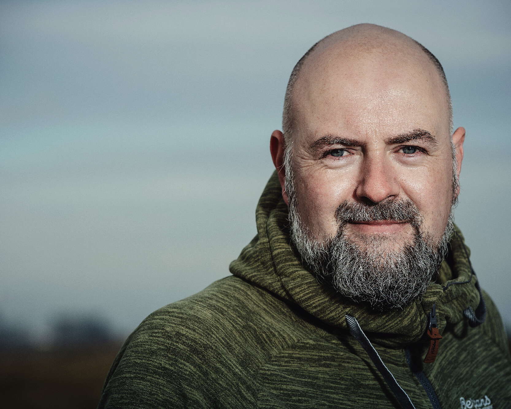 Hvordan bevarer vi roen i en urolig tid? Det giver katastrofeforsker Rasmus Dahlberg sit bud på i Bryndum. Pressefoto.