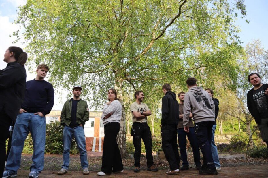 Mere end 70 deltog i Åbent Hus-arrangementet på Niels Bohrs Vej onsdag. Foto: Johnny Tauman.