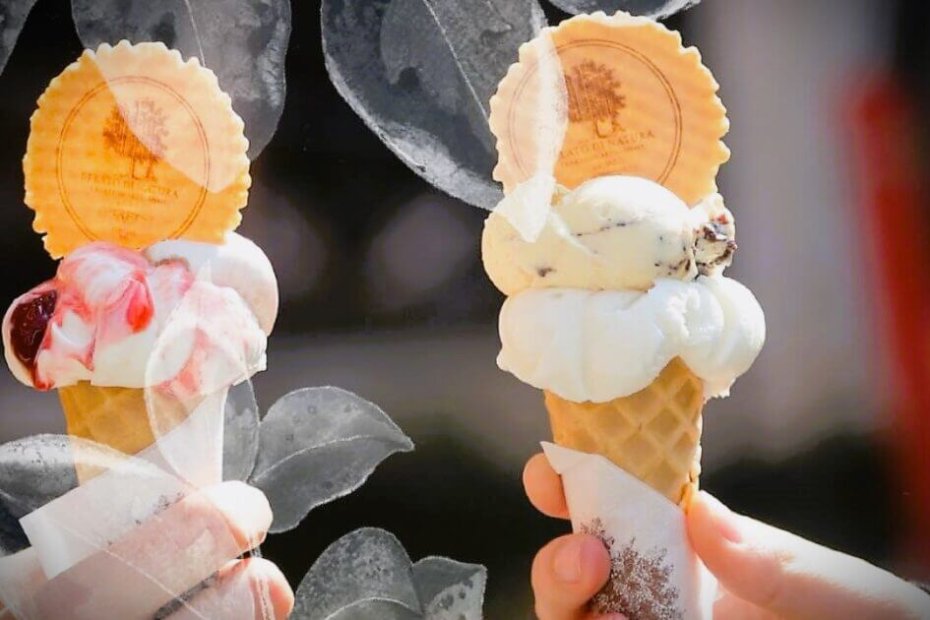 To kugler for en tier - her i vaffel - hos Gelato di Natura på særlig dato. Foto: PR.